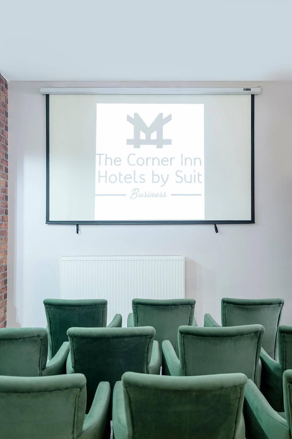 The Corner Inn Hotels By Suit Esquiceir Exterior foto